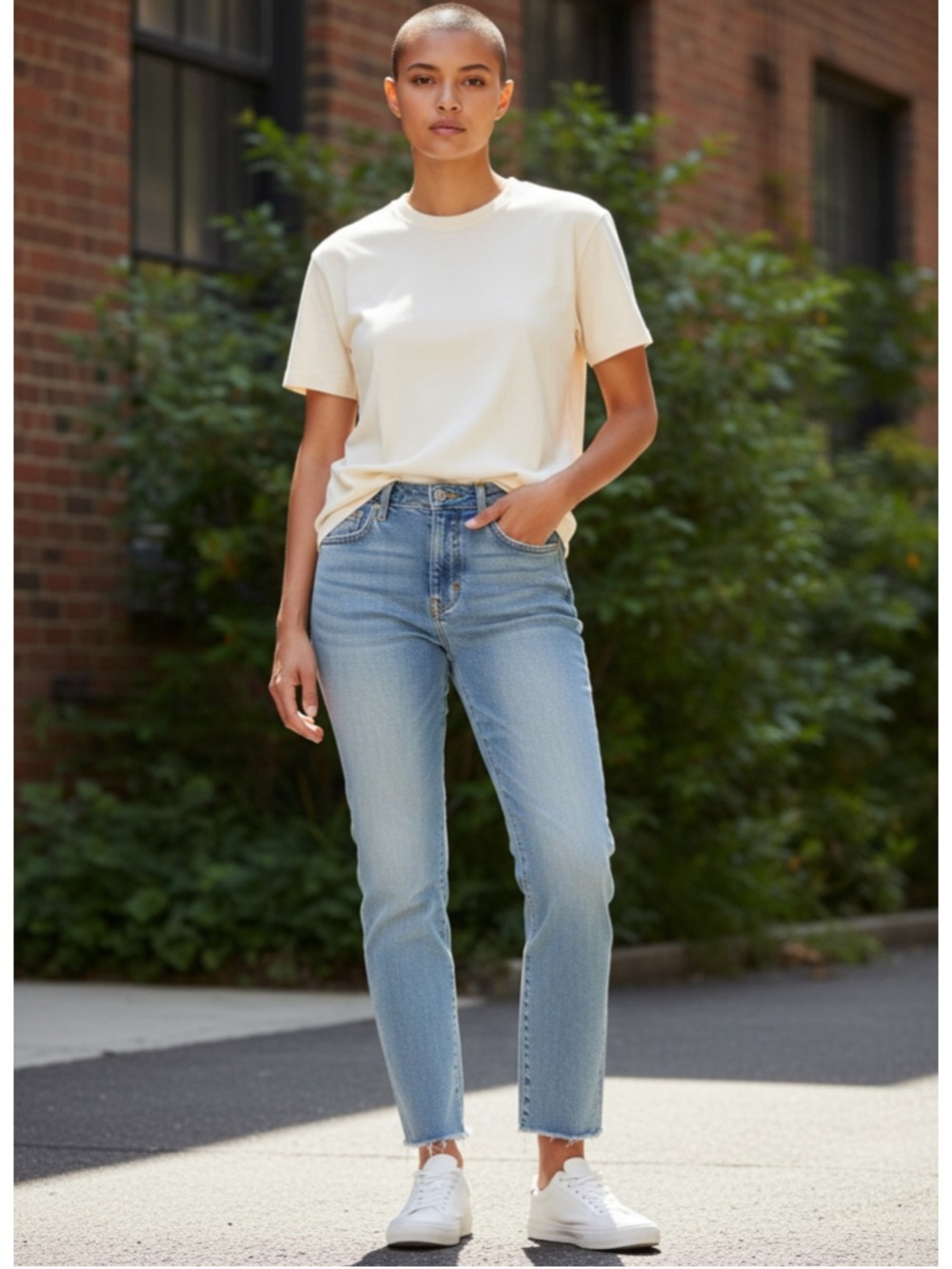 Old Navy Rockstar Light Blue Ankle & Cropped Jeans Size 14 (34”W)